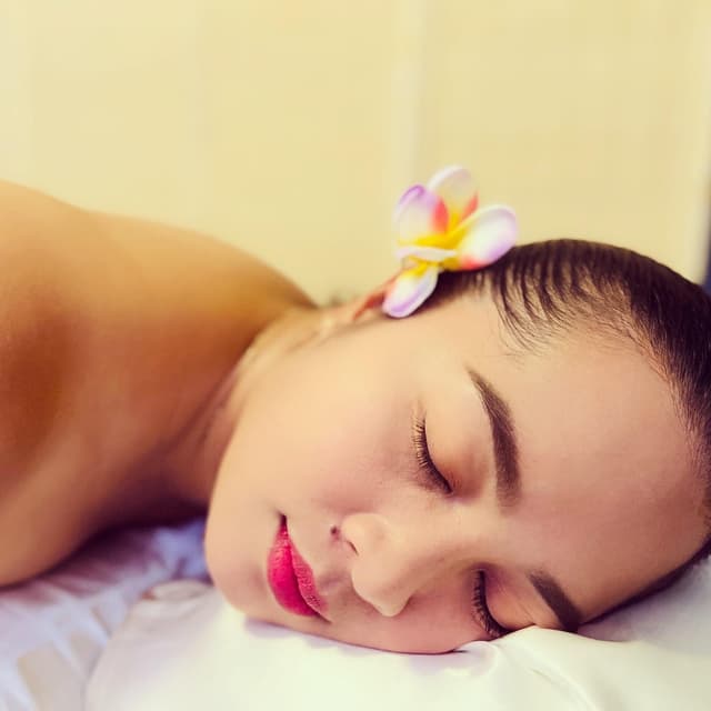 Therapeutic massage at Valencia Muscular Therapy in San Antonio, TX
